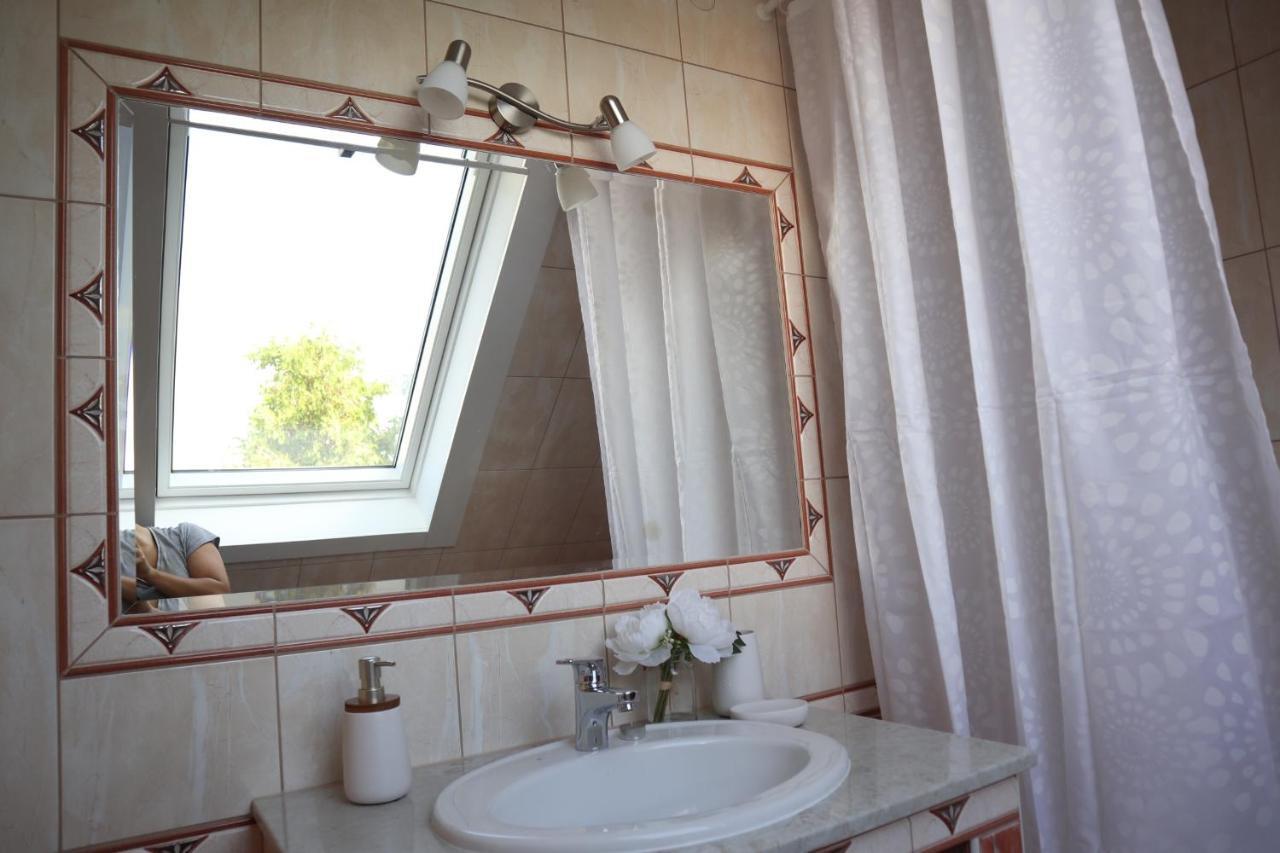 Villa Relax Komfortlak Gárdony المظهر الخارجي الصورة